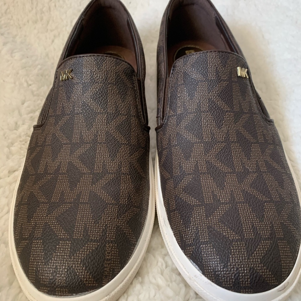 Michael Kors Slides